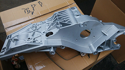 空調(diào)壓縮機支架